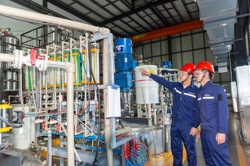 貴州造 新三樣 向新圖強(qiáng)︱著力推動電動汽車 鋰電池 太陽能電池高質(zhì)量發(fā)展